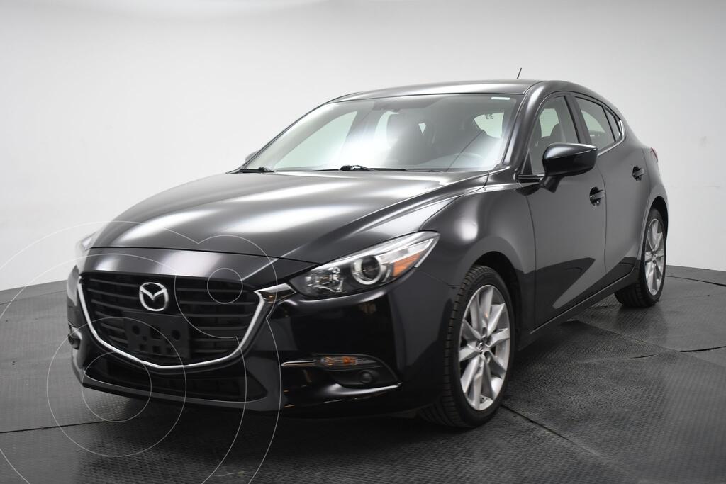 Mazda 3 Hatchback s usado (2018) color Negro precio 315,000
