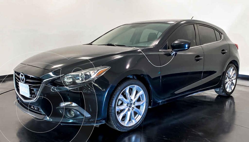 Mazda 3 Hatchback s usado (2015) color Negro precio 231,999