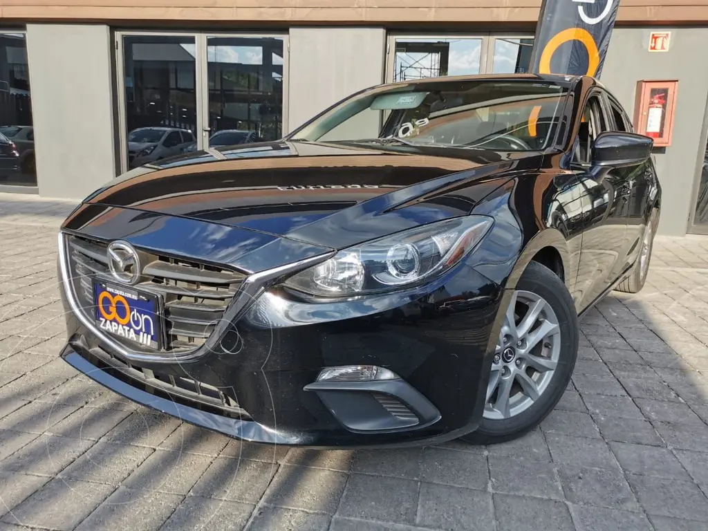 foto Mazda 3 Hatchback i Touring usado (2016) color Negro precio $225,000