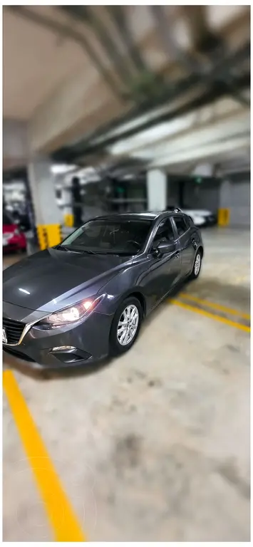 Mazda 3 Hatchback i Touring 2015