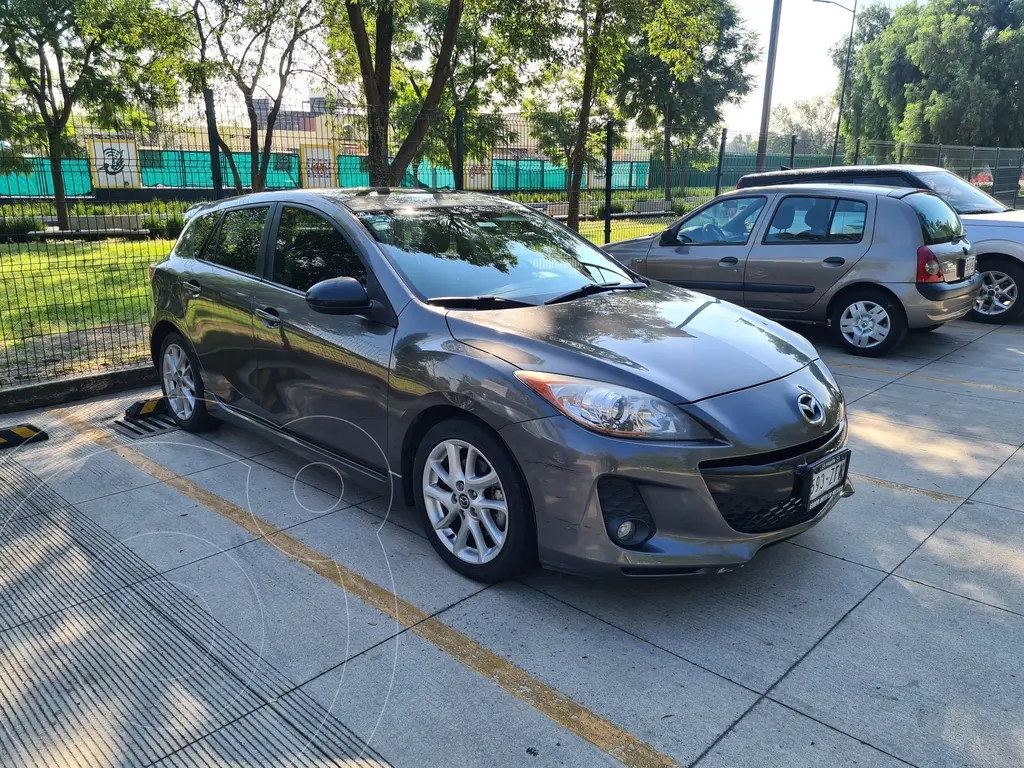 Mazda 3 Hatchback s Sport usado (2013) color Gris precio 182,000
