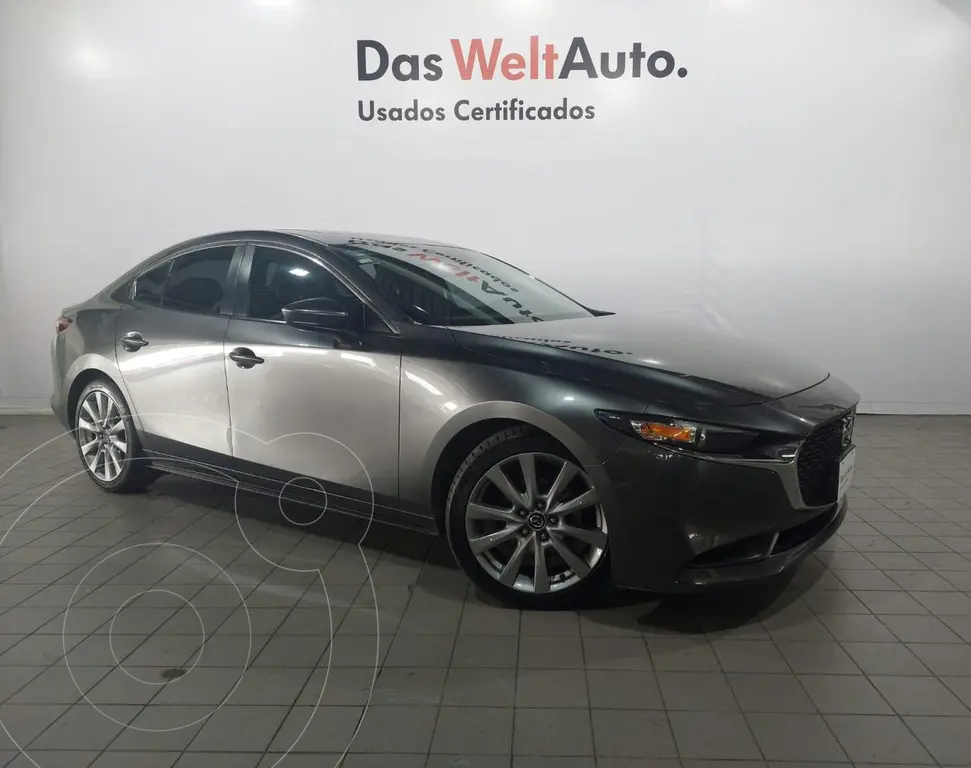 foto Mazda 3 Sedán SEDAN I SPORT L4 2.5L BA QC R18 SKYACTIV-G TA usado (2019) color Gris precio $359,000