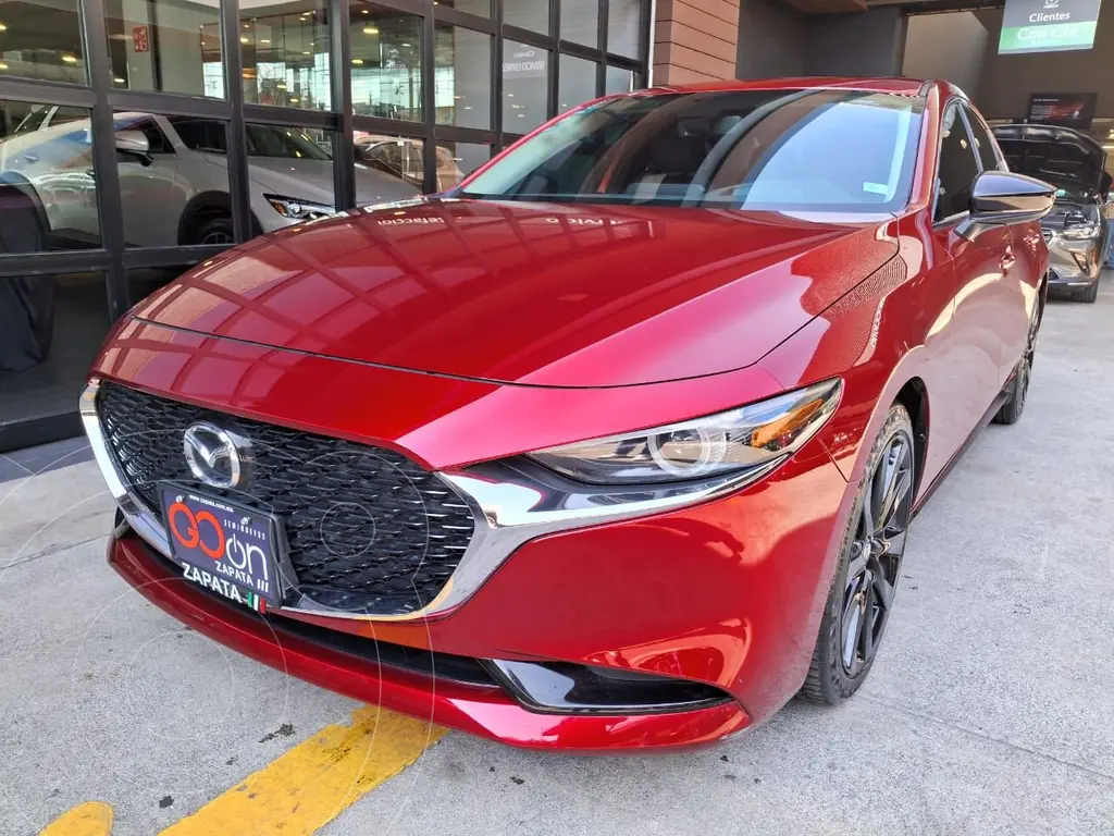 foto Mazda 3 Sedán Signature financiado en mensualidades enganche $102,160 mensualidades desde $7,812