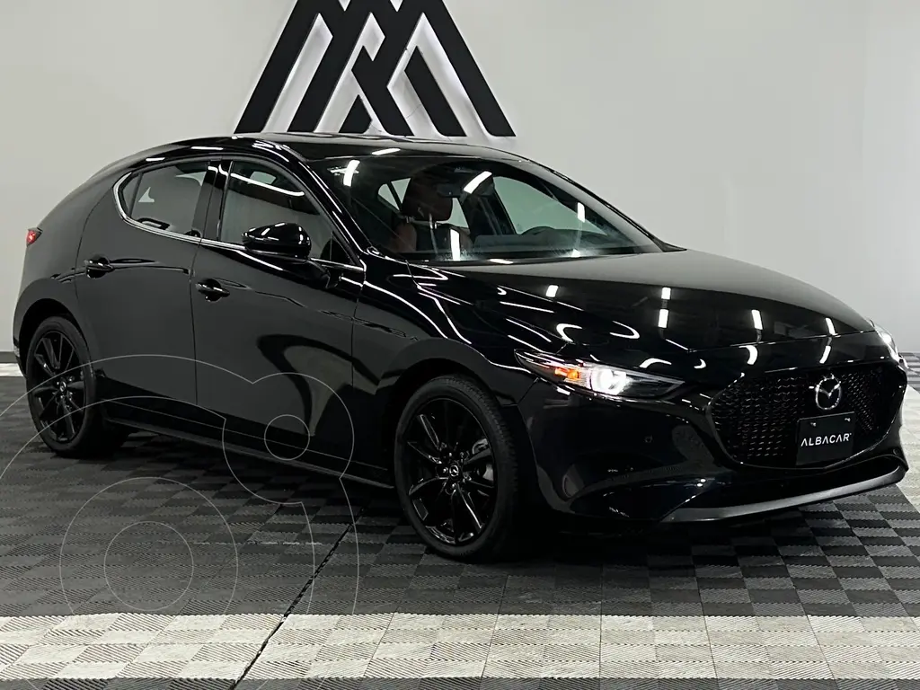 Mazda 3-sedan signature (2026)