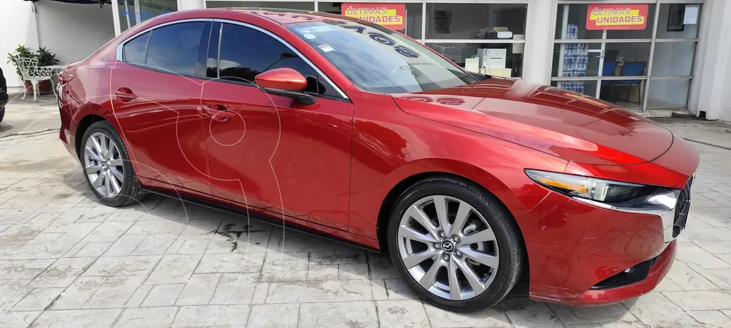 foto Mazda 3 Sedán i Grand Touring Aut usado (2022) color Rojo precio $340,000