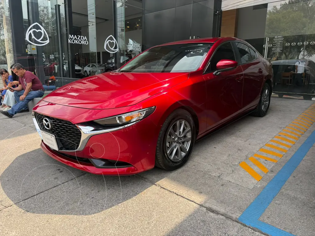 Mazda 3 Sedán i 2024