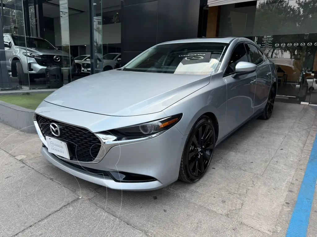 foto Mazda 3 Sedán i Grand Touring Aut usado (2023) color Plata Sonic precio $367,000