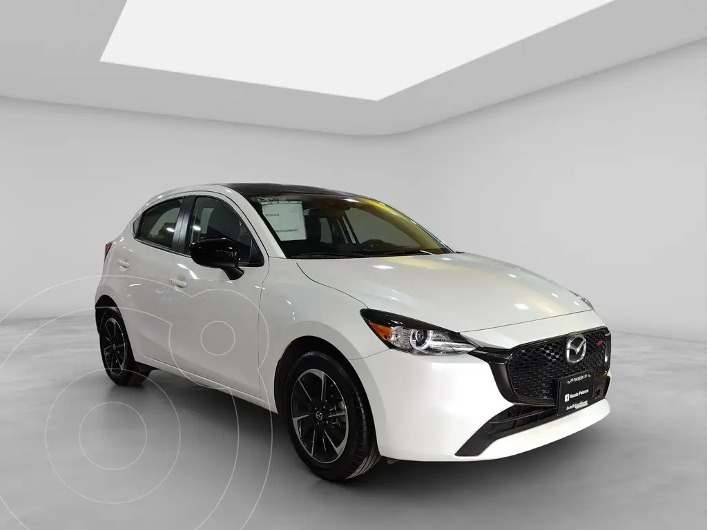 Mazda 3-sedan signature (2025)