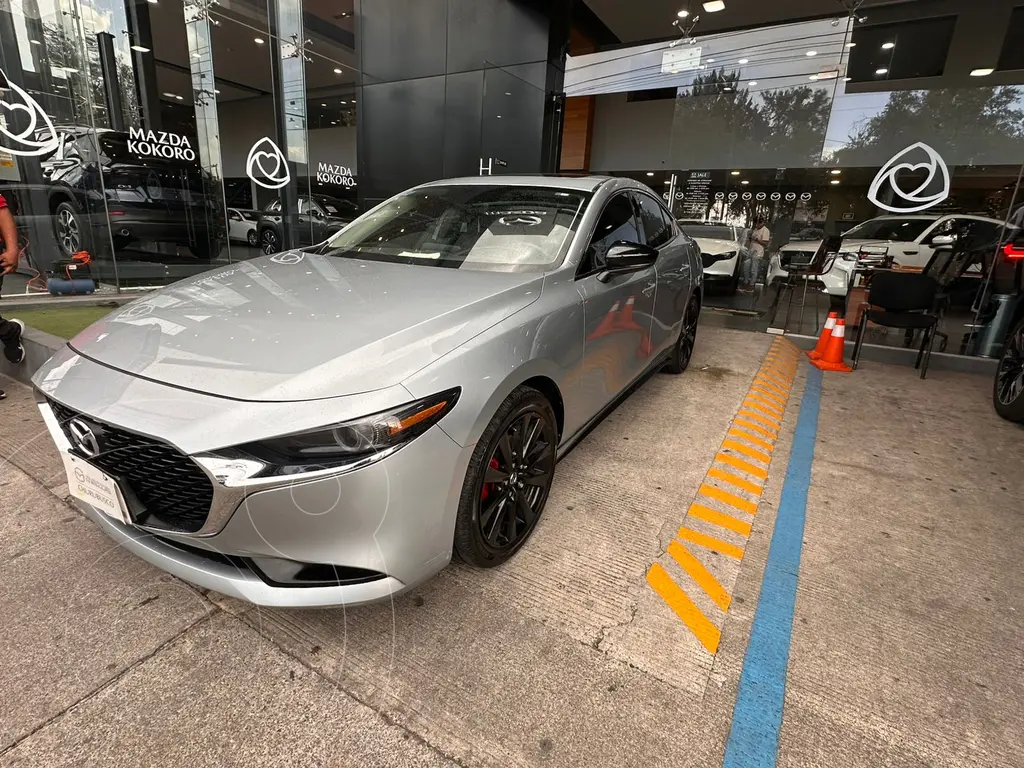 Mazda 3 Sedán Signature 2022