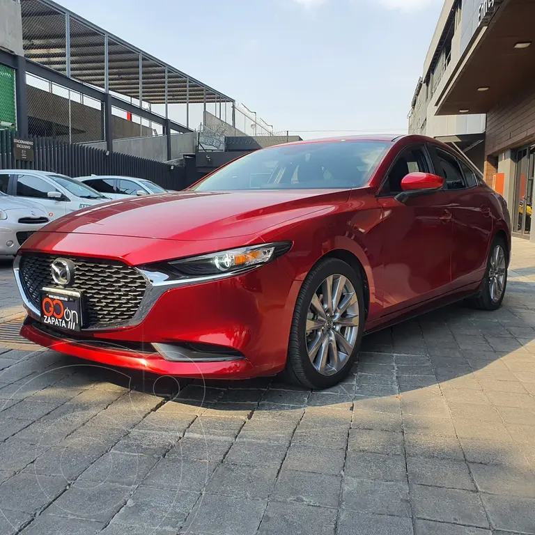 foto Mazda 3 Sedán i Grand Touring Aut usado (2021) color Rojo precio $390,000