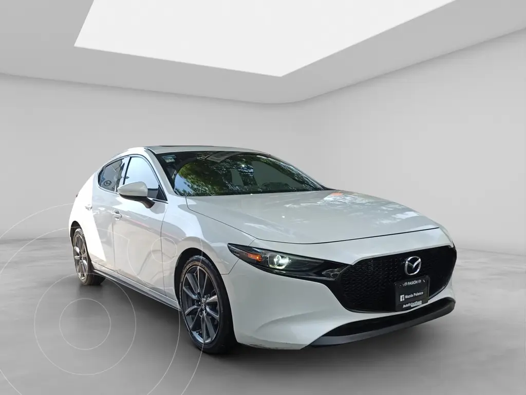 foto Mazda 3 Sedán i Grand Touring Aut usado (2021) color Blanco precio $320,000