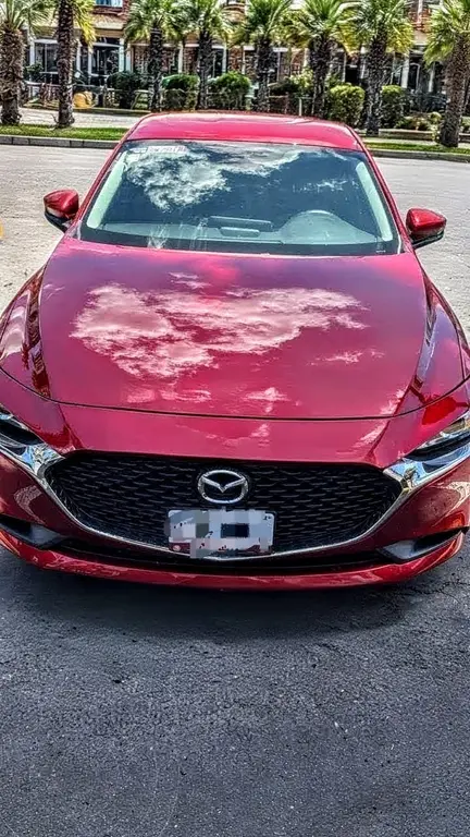Mazda 3 Sedán i 2025