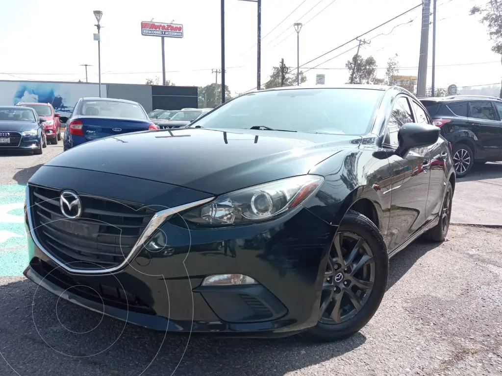 foto Mazda 3 Sedán i Touring usado (2015) color Negro precio $225,000
