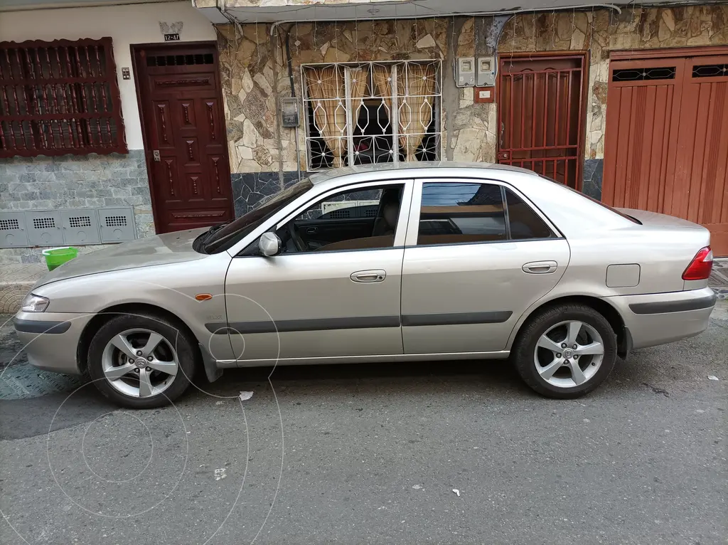 Mazda 626 nuevo milenio usado (2006) color Gris precio 22.000.000