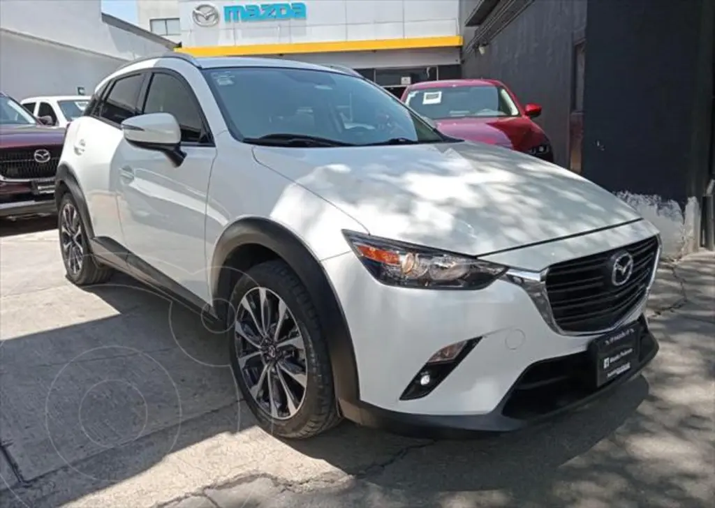 foto Mazda CX-3 i Grand Touring usado (2019) color Blanco precio $280,000