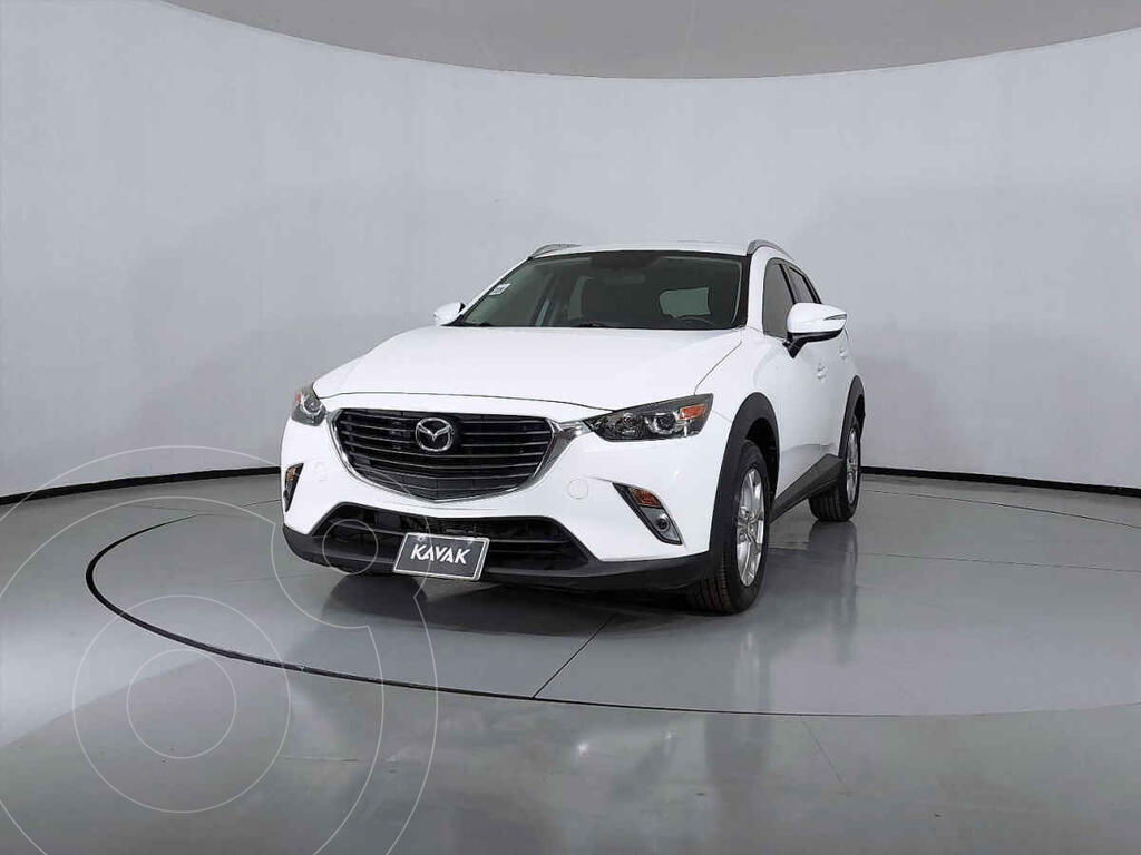 foto Mazda CX-3 i Sport 2WD usado (2017) color Blanco precio $310,999