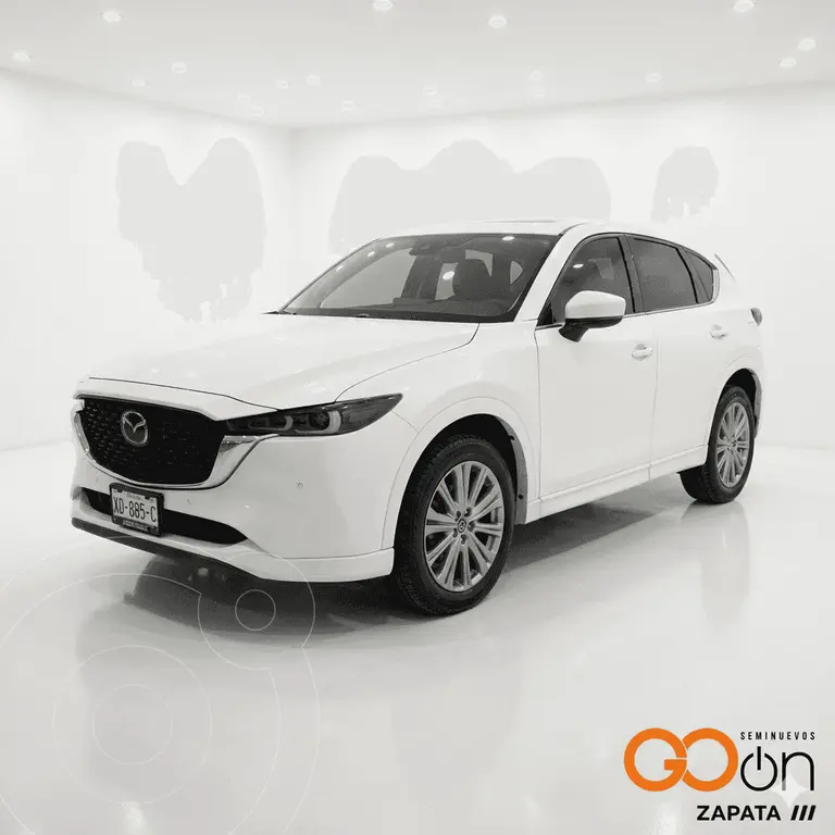 foto Mazda CX-5 Signature usado (2024) color MAZKRHODIUM WHITE METALLIC precio $599,000