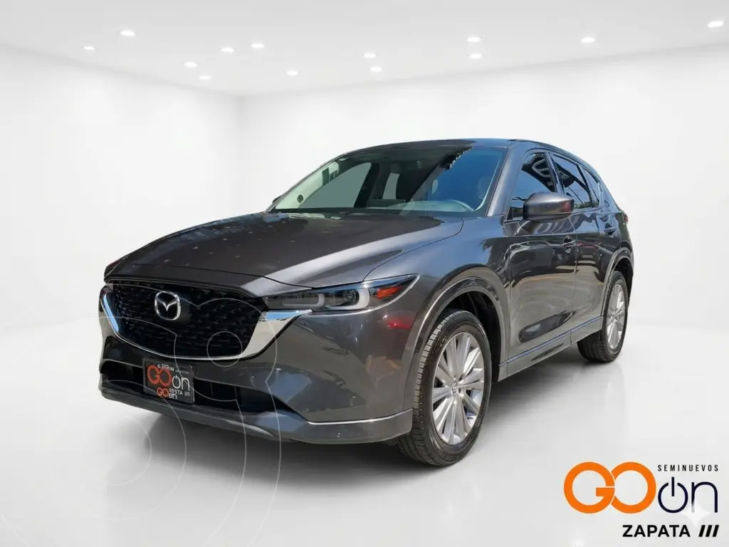 foto Mazda CX-5 i Grand Touring usado (2025) color MAZGGRIS TITANIO precio $550,000