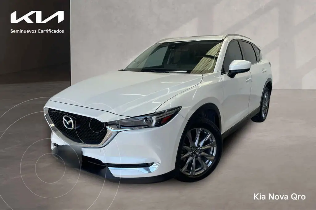 foto Mazda CX-5 Signature usado (2021) color Blanco precio $420,000
