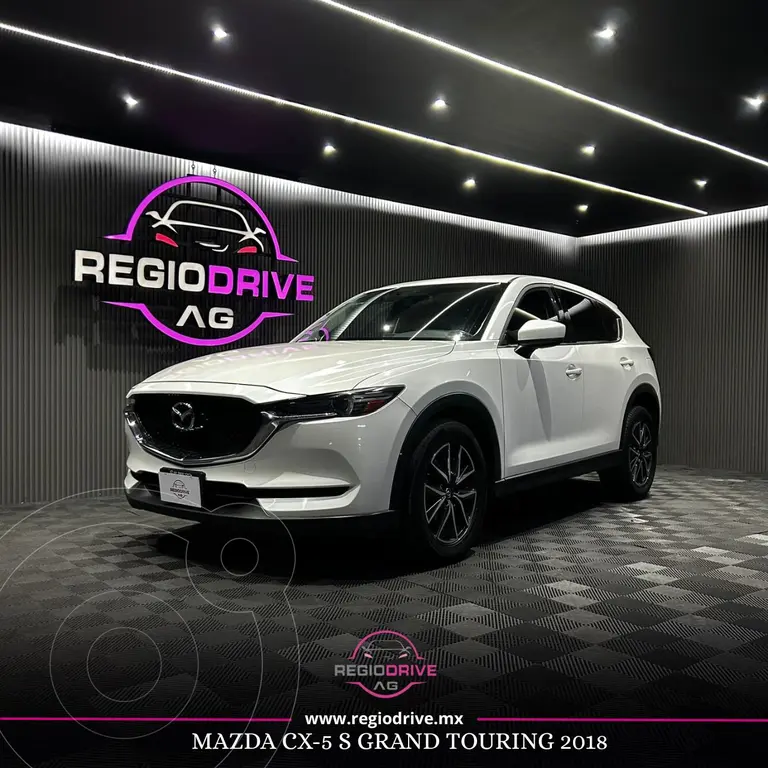 foto Mazda CX-5 2.5L S Grand Touring 4x2 usado (2018) color Blanco Cristal precio $309,900