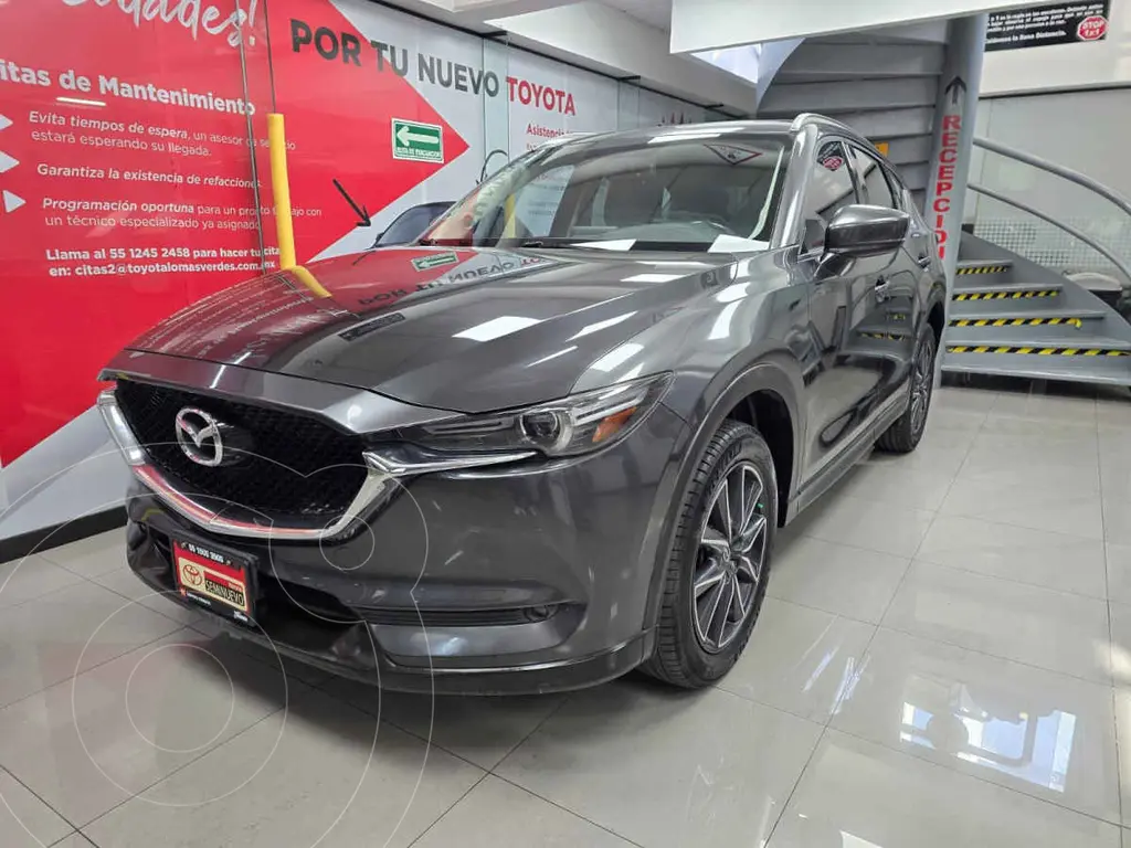 foto Mazda CX-5 2.0L i Grand Touring usado (2018) color Gris precio $305,100