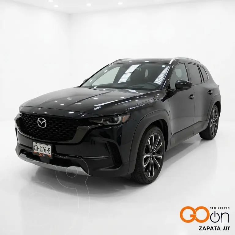 foto Mazda CX-50 Signature usado (2024) color MANNEGRO CELESTE precio $620,000