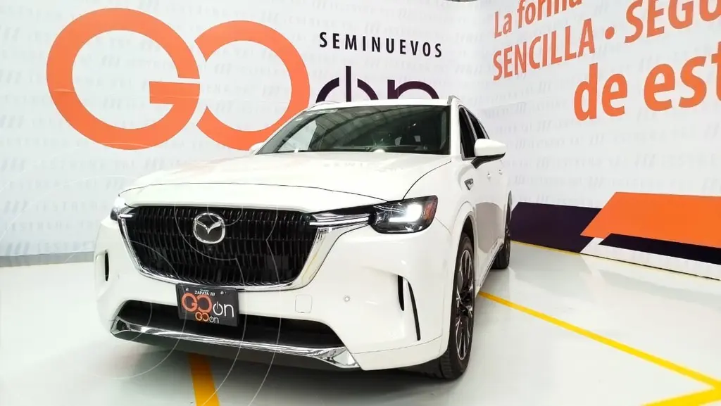 foto Mazda CX-90 Signature usado (2024) color Blanco precio $829,000