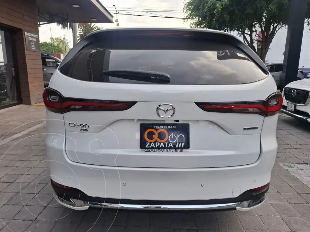 foto Mazda CX-90 Signature usado (2025) color Blanco precio $850,000