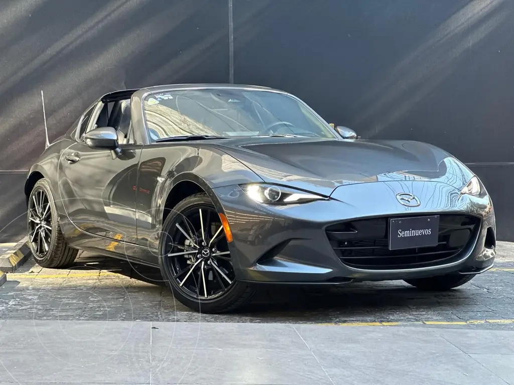 foto Mazda MX-5 RF i Grand Touring usado (2023) color Negro precio $515,000