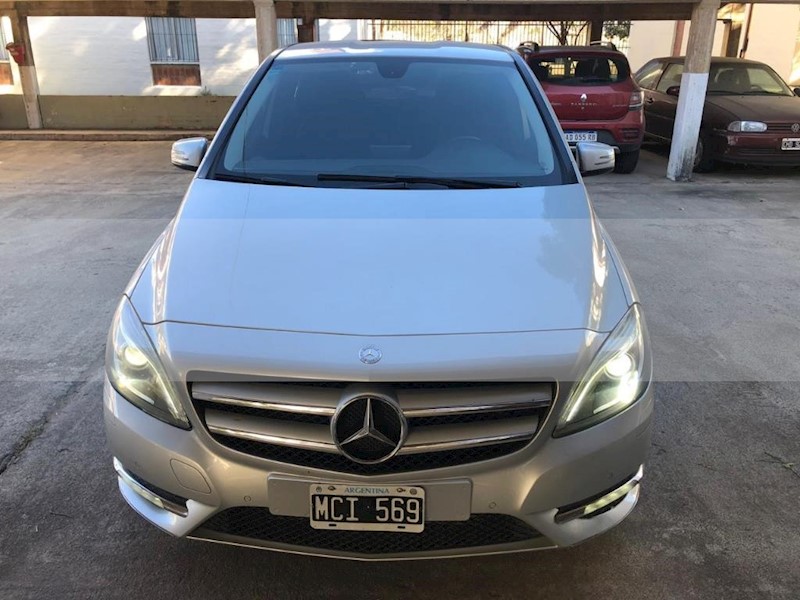 foto Mercedes Benz Clase B 200 CDI Plus usado