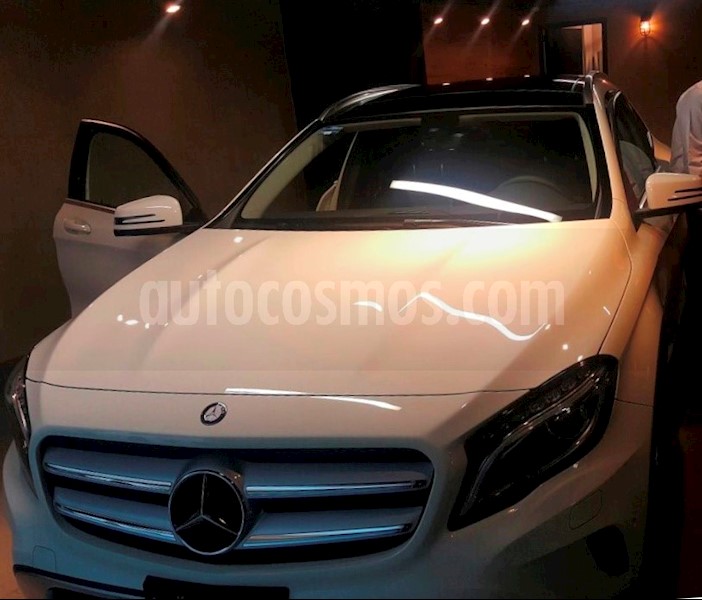 foto Mercedes Benz Clase GLA 200 CGI Sport Aut usado