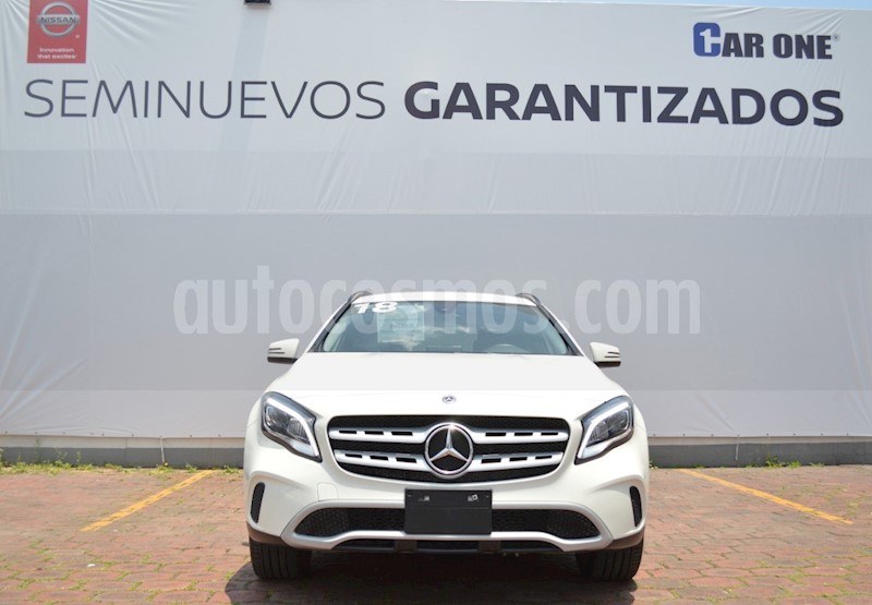 foto Mercedes Benz Clase GLA 200 Aut usado (2018) color Blanco precio $410,000