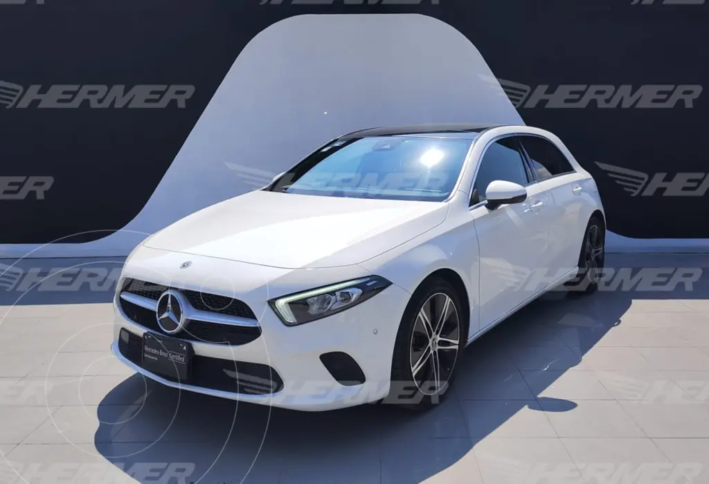 foto Mercedes Clase A Hatchback 200 Progressive usado (2022) color Blanco precio $649,900