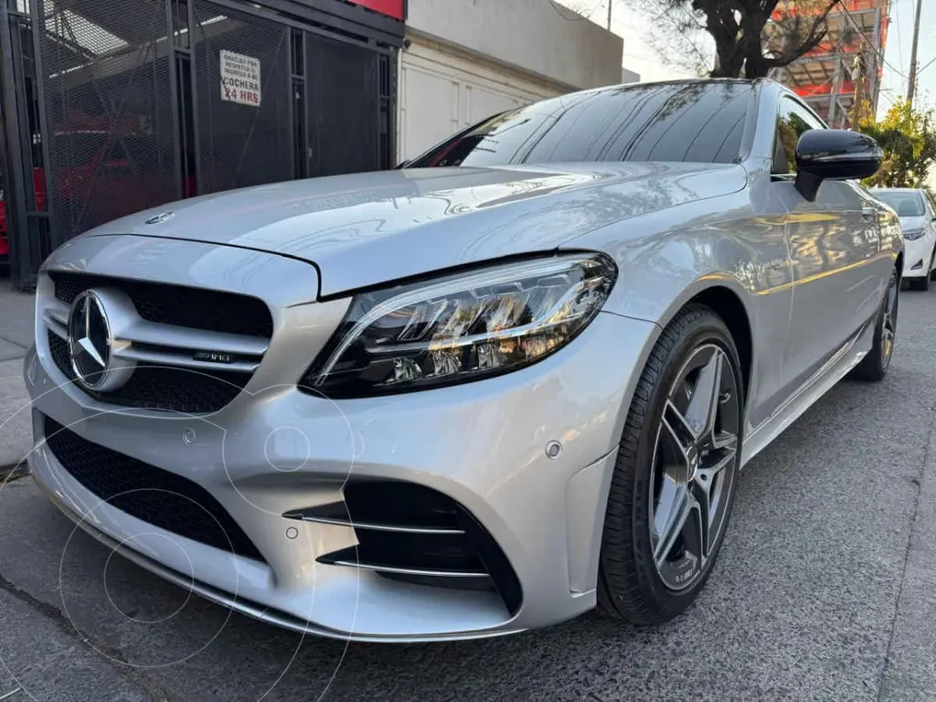 foto Mercedes Clase C Coupé AMG 43 4MATIC usado (2019) color Plata precio $779,900