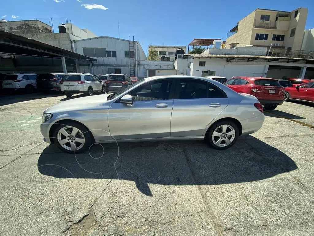 foto Mercedes Clase C Coupé 180 CGI Aut usado (2018) color Plata Iridio precio $475,000