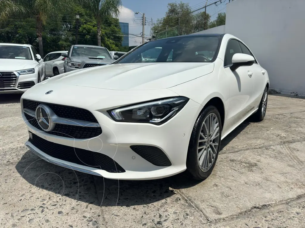 foto Mercedes Clase CLA 200 Progressive Line usado (2022) color Blanco Cirro precio $655,000