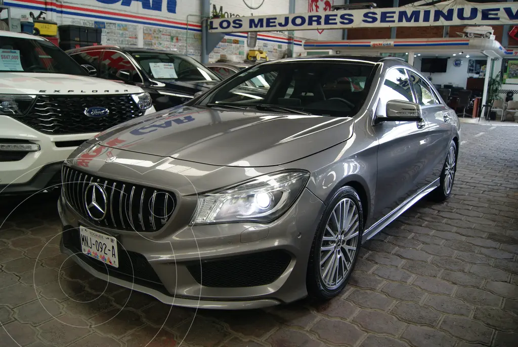 foto Mercedes Clase CLA 250 CGI Sport usado (2015) color Gris precio $325,000