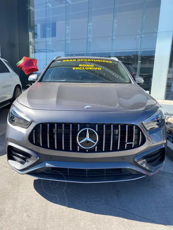 foto Mercedes Clase GLA  AMG 35 4MATIC financiado en mensualidades enganche $267,400 mensualidades desde $25,925