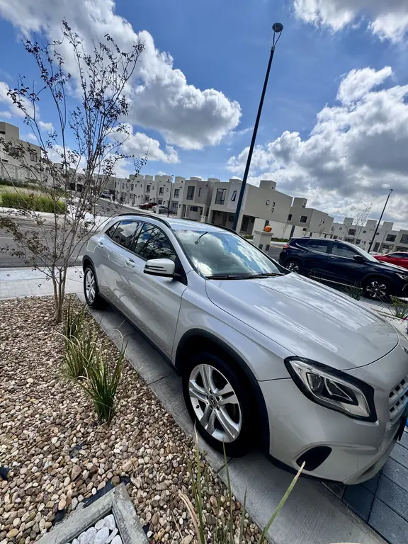 Mercedes Clase GLA 200 CGI Sport Aut 2018