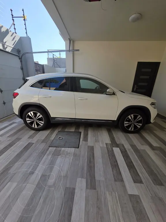 Mercedes clase-gla 200 progressive (2021)