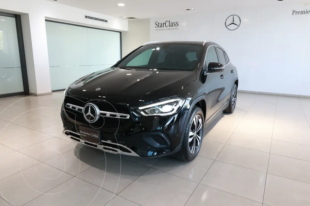foto Mercedes Clase GLA 200 Aut usado (2021) color Negro precio $585,000
