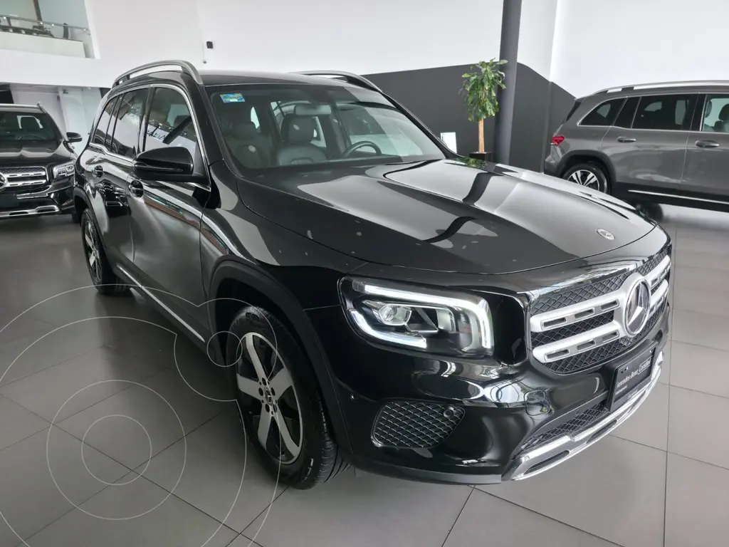 foto Mercedes Clase GLB 200 Progressive usado (2022) color Negro precio $595,000