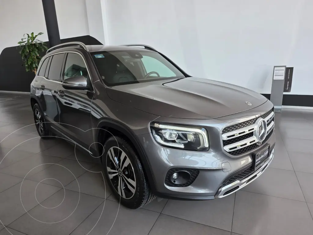 foto Mercedes Clase GLB 250 Progressive 4MATIC usado (2021) color Gris Oscuro precio $620,000