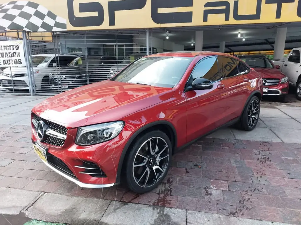 foto Mercedes Clase GLC AMG 43 4MATIC Coupé usado (2019) color Rojo precio $785,000