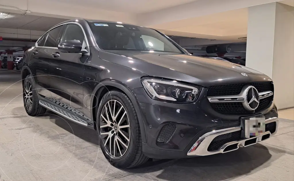 foto Mercedes Clase GLC 300 4MATIC Coupé usado (2021) color Gris precio $739,900