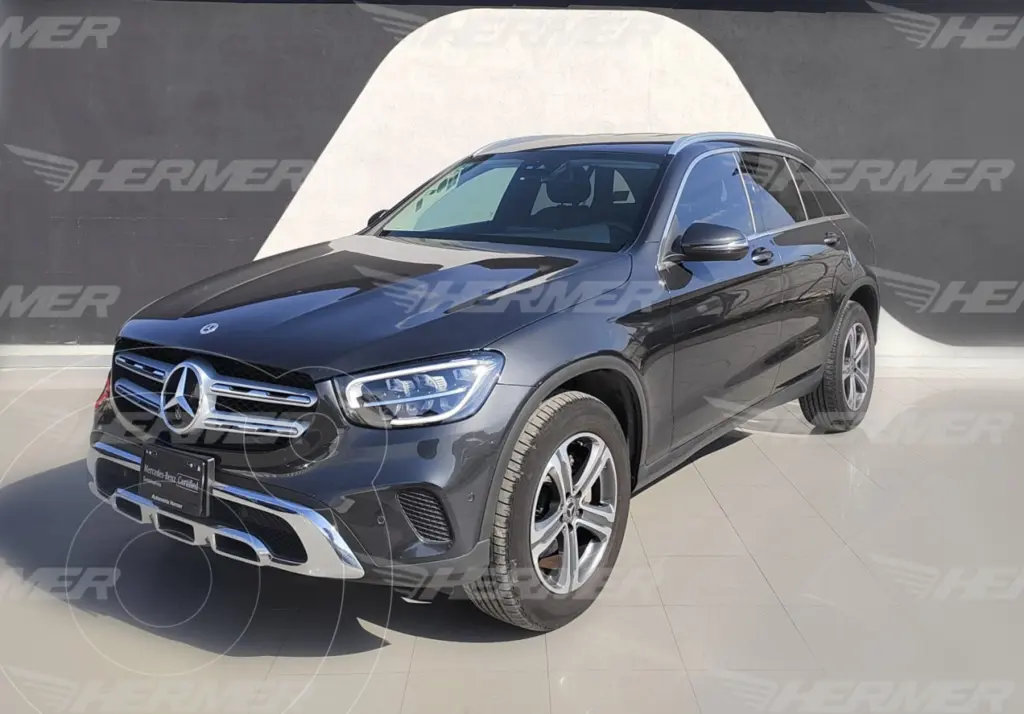 foto Mercedes Clase GLC 300 4MATIC Comfort usado (2022) color Gris precio $749,900