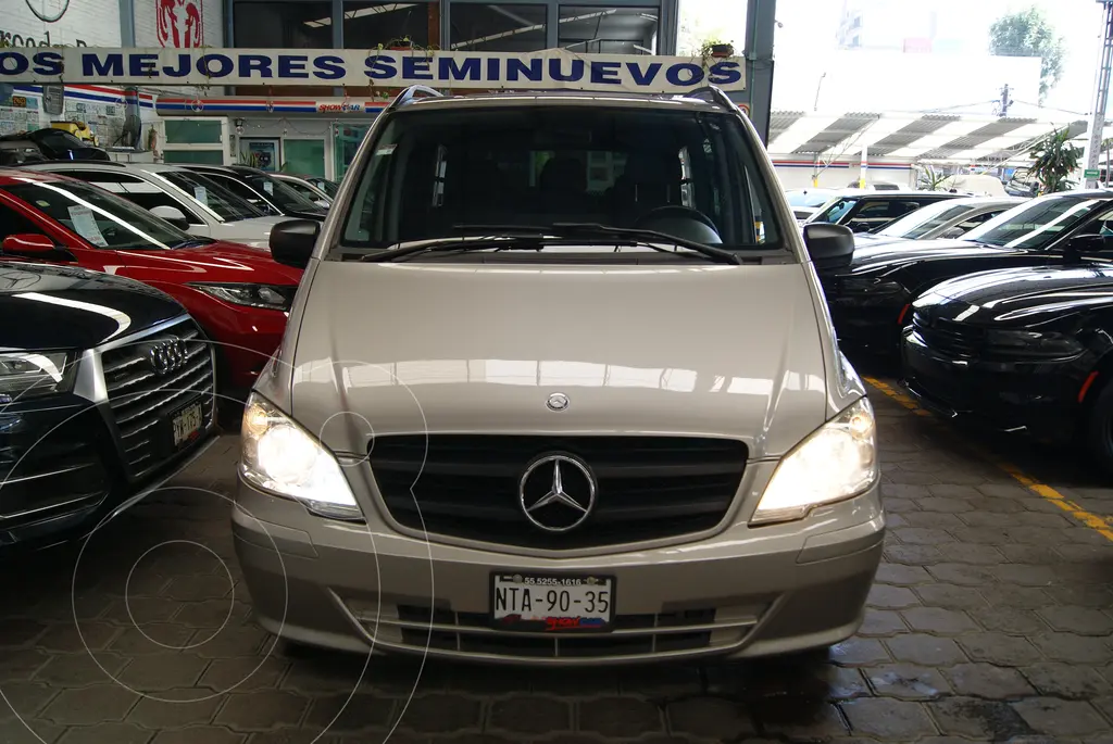 foto Mercedes Vito Confort 115 CDi usado (2011) color Gris precio $248,000