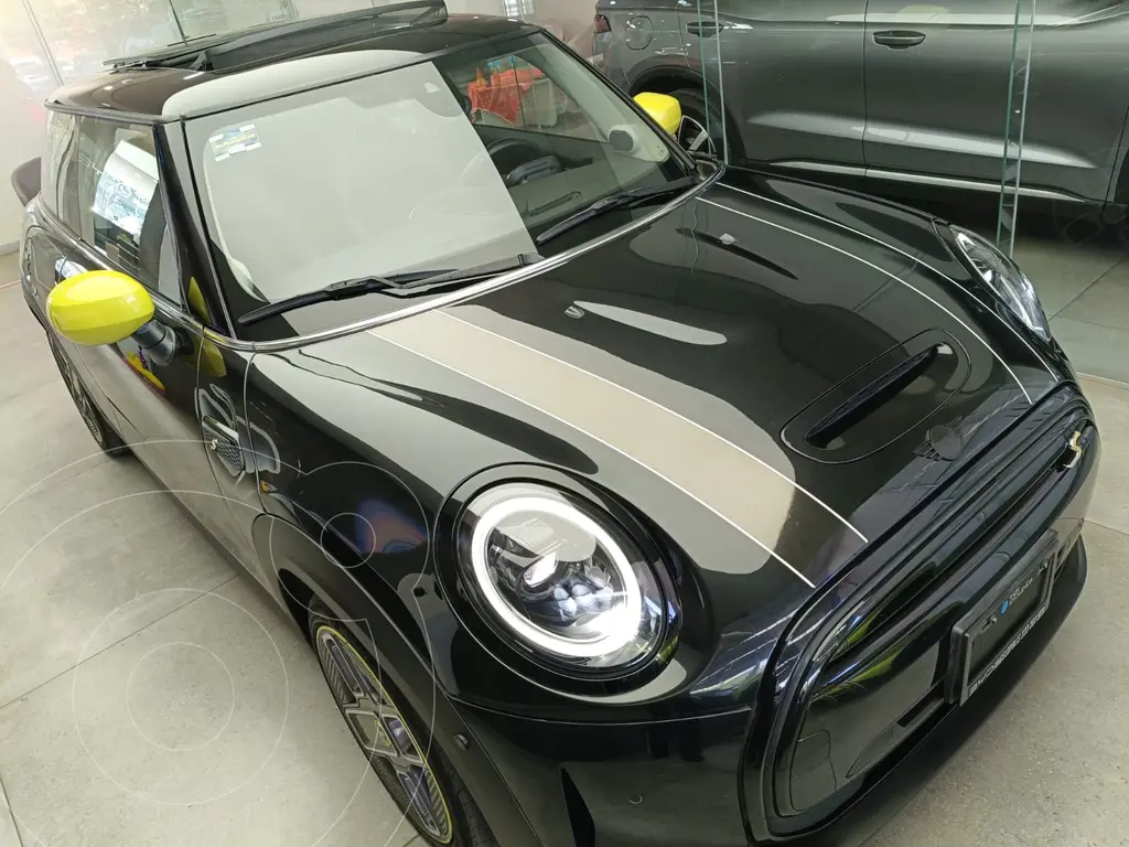 foto MINI 3 Puertas Eléctrico Cooper SE Classic Aut financiado en mensualidades enganche $55,000 mensualidades desde $14,000