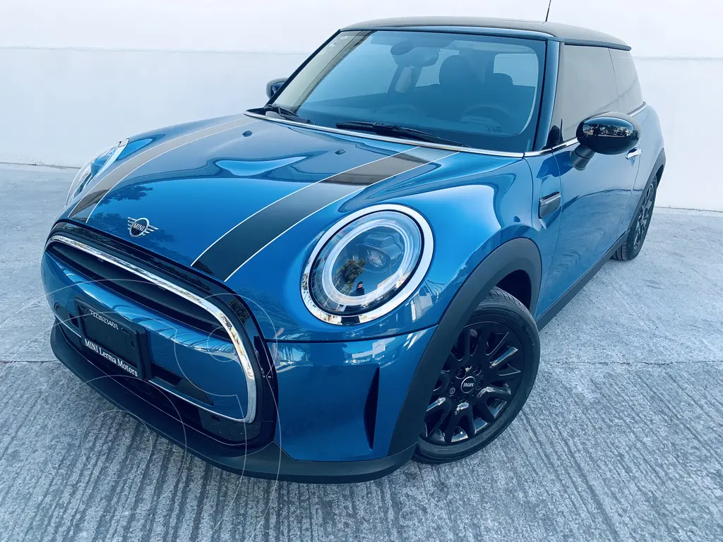 MINI 3 Puertas Cooper Classic usado (2024) color Azul precio $610,000