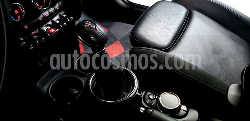 foto MINI Cooper Pepper 5 Puertas Aut usado